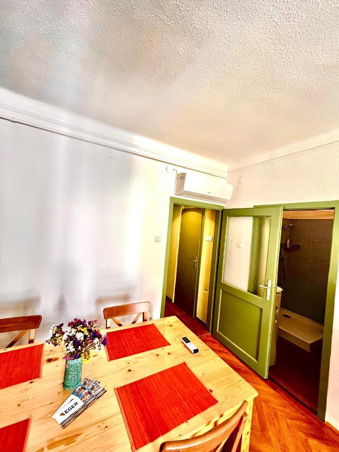 Green Apartman Eger Luaran gambar