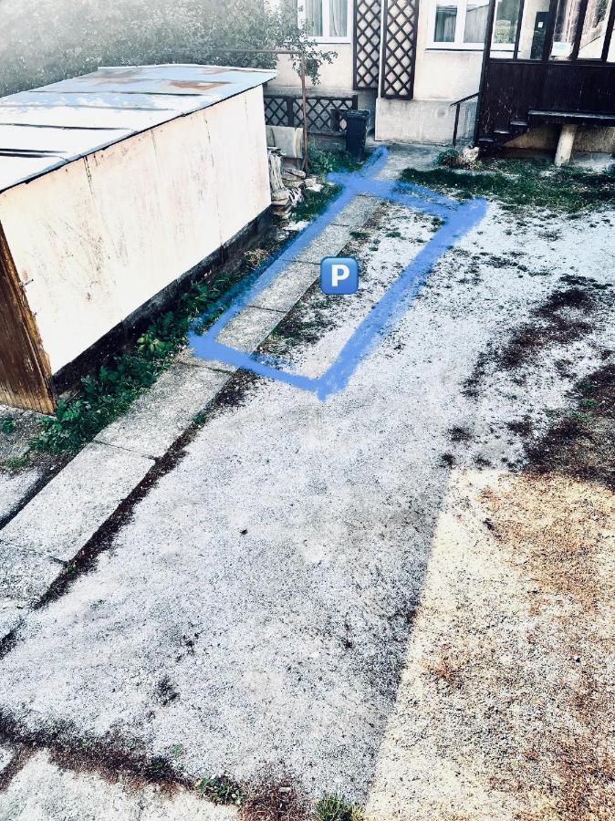Green Apartman Eger Luaran gambar